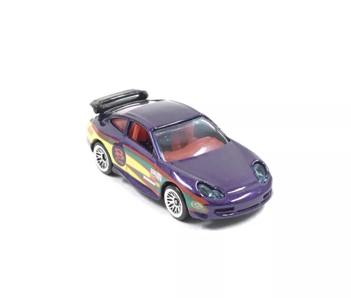 HOT WHEELS 1998 PORSCHE 911 GT3 CUP #8 1:64 PURPLE DIECAST CAR 1