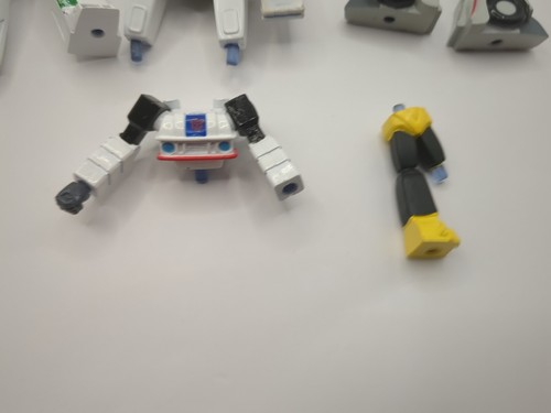 2002 Takara Transformers PVC Wheeljack Heroes of Cybertron Lot Incomplete - Picture 5 of 5