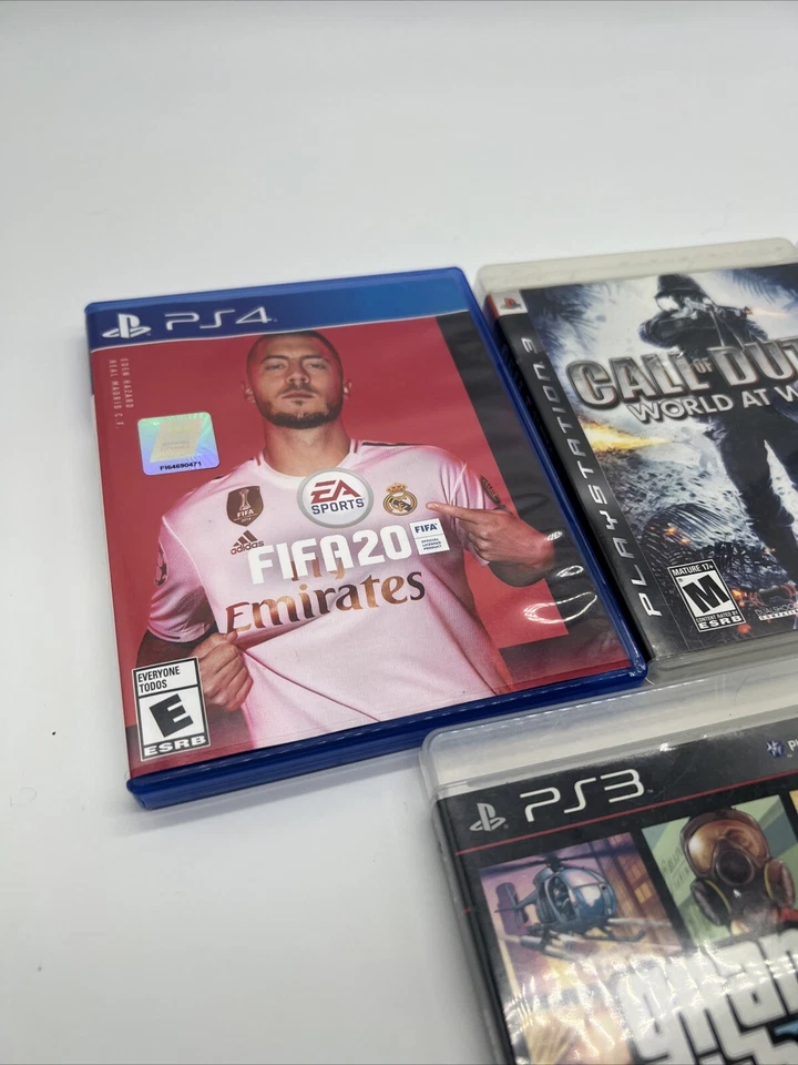 Lote De 4 Juegos PS3 y 1 PS4 - GTA 5, NBA, Call Of Duty - World At War, FIFA 20 Foto 4 de 4