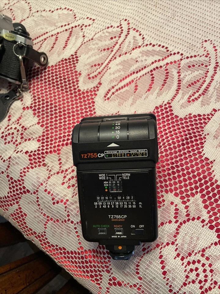 Flash de montaje en zapata Hanimex TZ 755 CP para cámaras Olympus (inclinación, giro, zoom) Foto 4 de 4