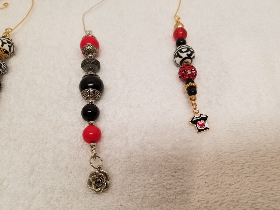 Four black red gold and silver Christmas icicle ornaments c5* eBay