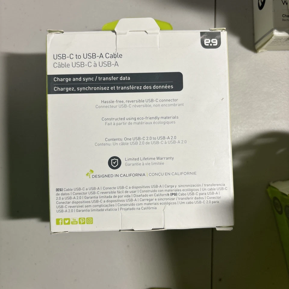 Puregear 6ft. USB-C To USB-A Cable for USB-C Devices - Black Brand New - Image 3 of 4