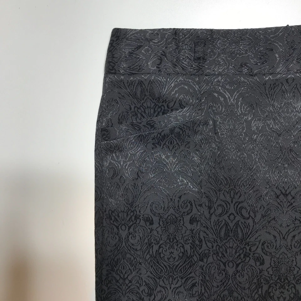 Falda lápiz Covington para mujer 12 en jacquard negro noche esencial bolsillo ribeteado Foto 3 de 4