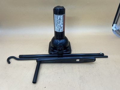 10-21 Emergency Jack and Tools Without Lug Wrench Fits Toyota Tandra and Tacoma.