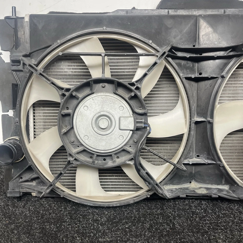 ☑️ 13-20 SUBARU BRZ RADIADOR CONDENSADOR VENTILADOR CONJUNTO 45111CA000 OEM Foto 4 de 4