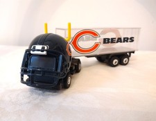 CHICAGO BEARS TRACTOR TRAILER TOY TRUCK