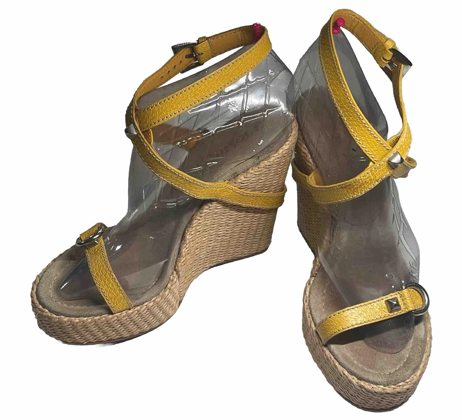 Sandali gialli Prada in pelle zeppa taglia 38 (8)