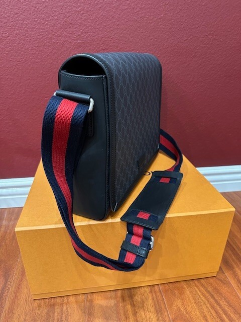 New Gucci Messengers & Crossbody Bags for Men | eBay