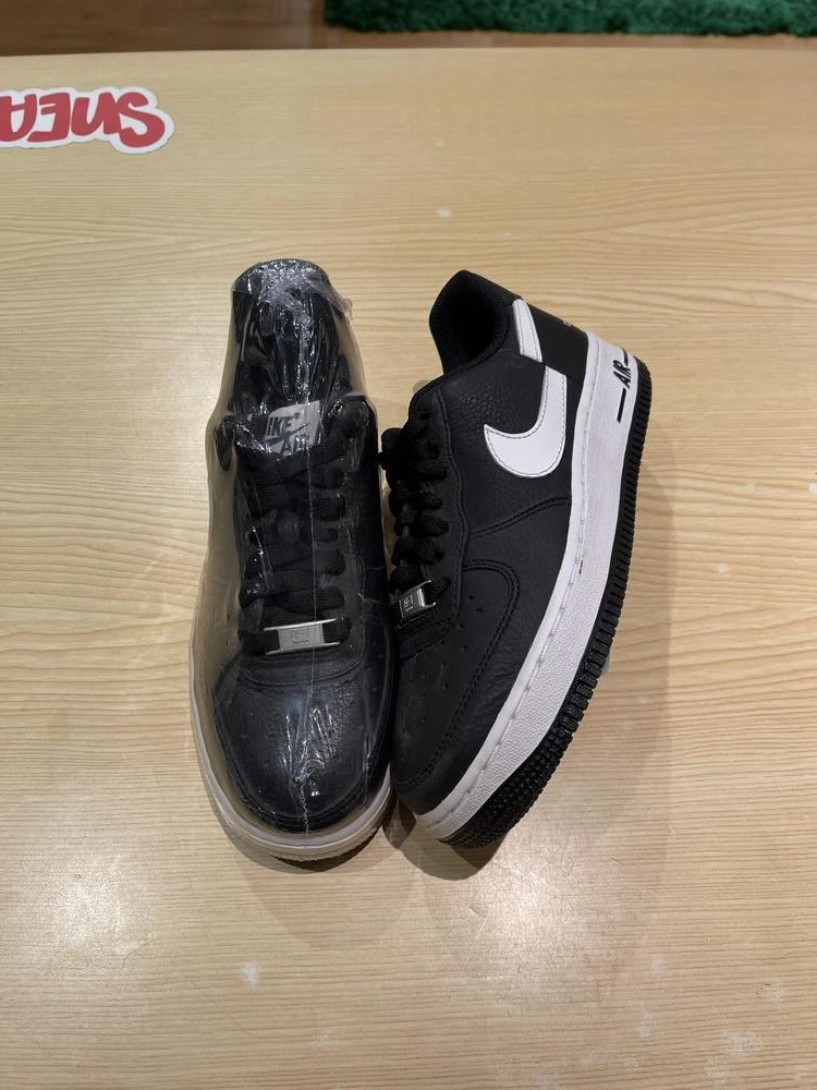 Taille 4M/5,5W   Nike Air Force 1 Low Supreme x Comme des Garçons Taille 4M/5,5W AR762