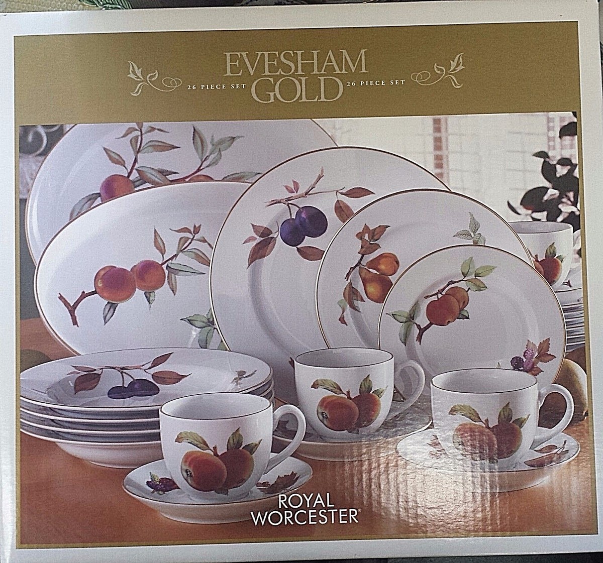 Royal Worcester Evesham Gold 26 Piece & Serving Pieces Set Made In