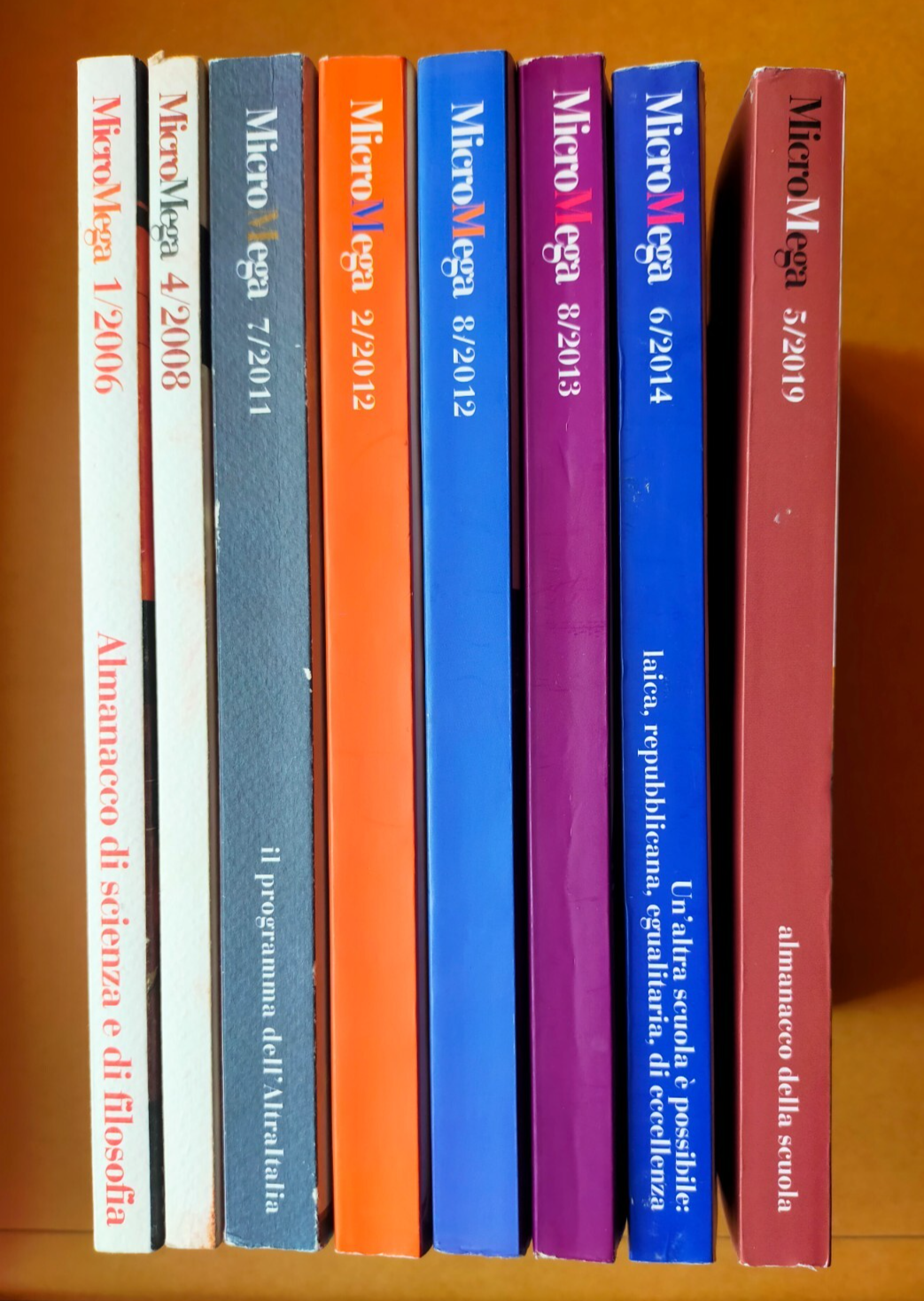 Foto 1 di 8