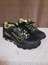 nike reax 8 tr wheat