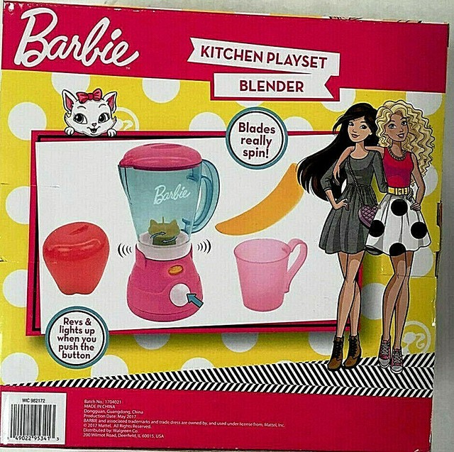 BARBIE,ELECTRONIC BLENDER KITCHEN PLAYSET,REVS & LIGHTS UP,BLADE SPINS