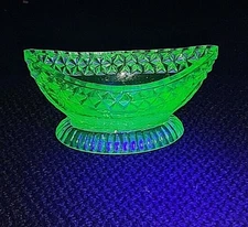 Wilkerson Master Salt Dip Key Lime Uranium Wildflower Canoe - Great 4 Display!