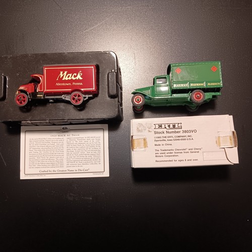 Ertl Collectable trucks - Picture 5 of 8