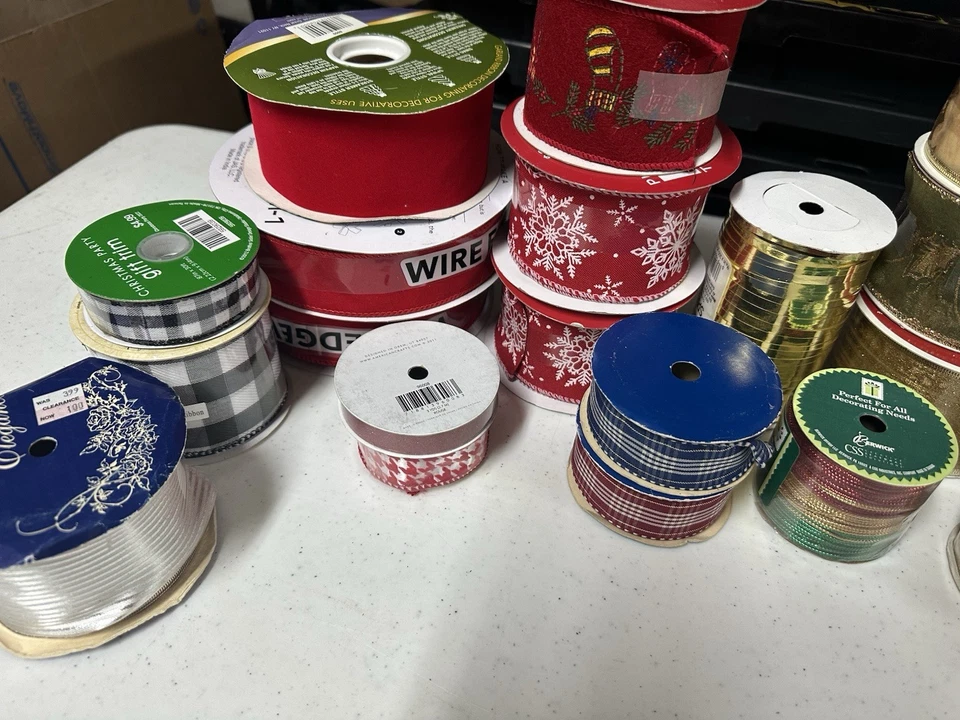 New Christmas Ribbons Lot 28 Rolls Various Colors and Lengths Craft Supplies - Image 2 of 4