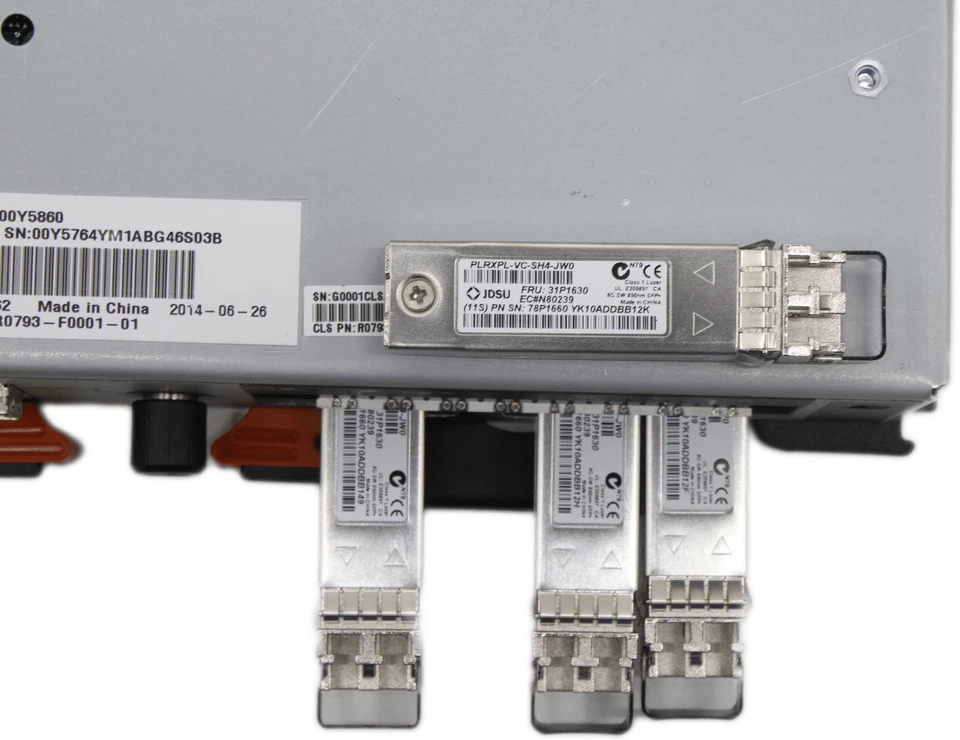 IBM Storwize V5000 Storage Controller Module | R0793-F0001-01 00Y5860 - Bild 4 von 4