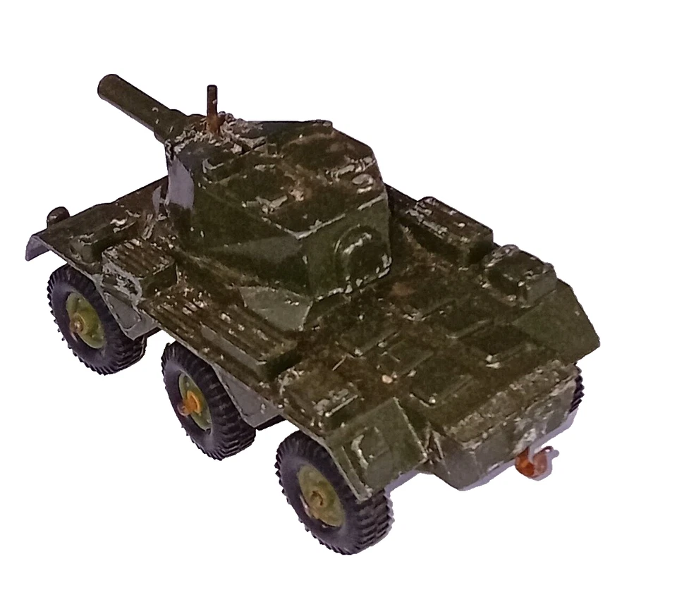 Crescent Toys SALADIN 6x6 ARMOURED CAR 1:32 Scale Vintage Diecast No.1263 - Image 4 of 4