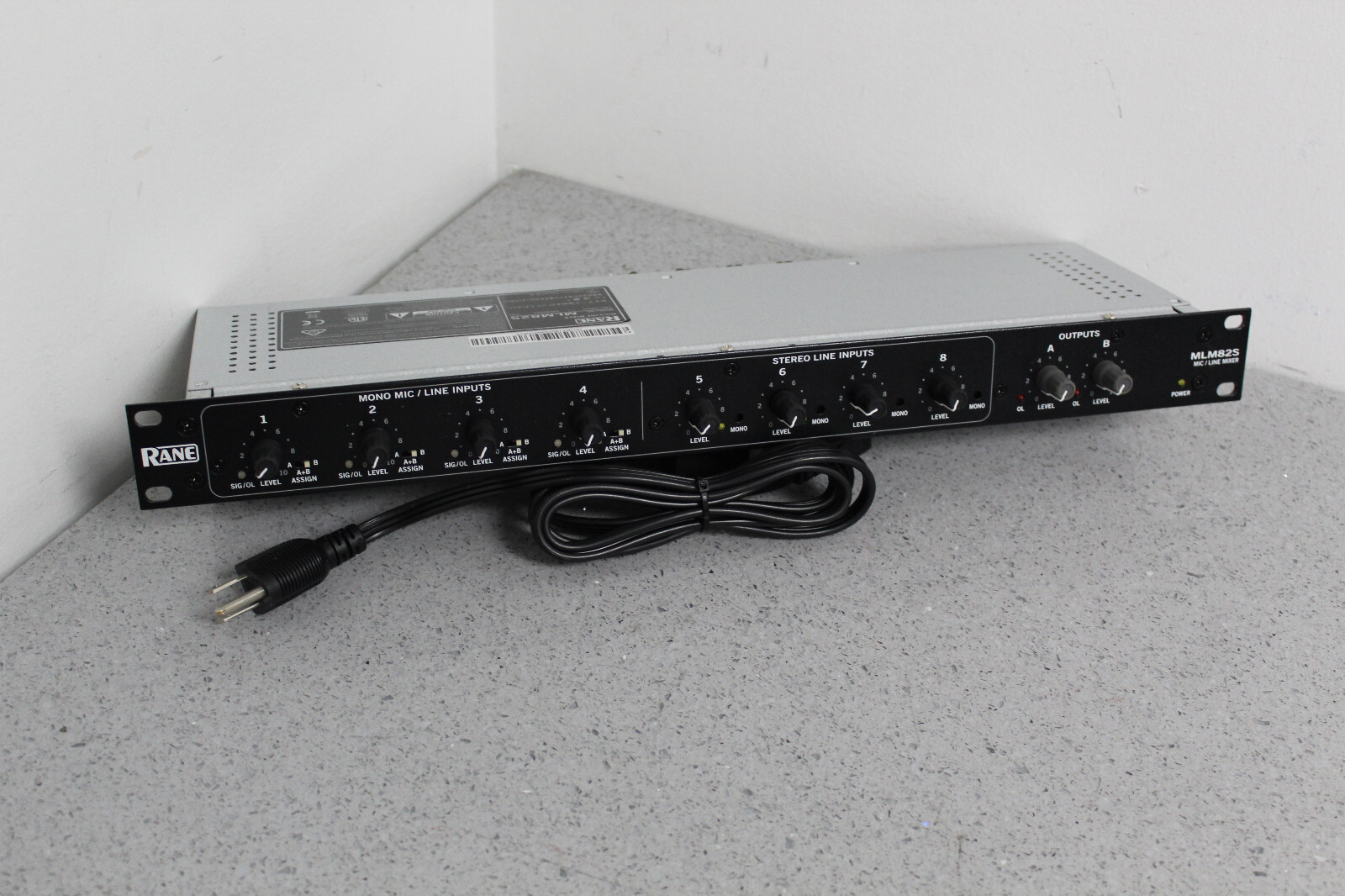 Rane MLM82S Rack Mount MIC/LINE Mixer Excellent Condition eBay