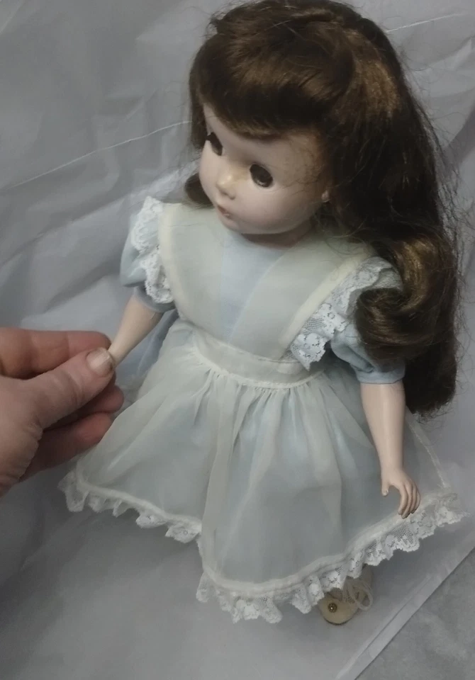 Vintage 1950s Madame Alexander Maggie Doll Alice in Wonderland 14" - Image 4 of 4