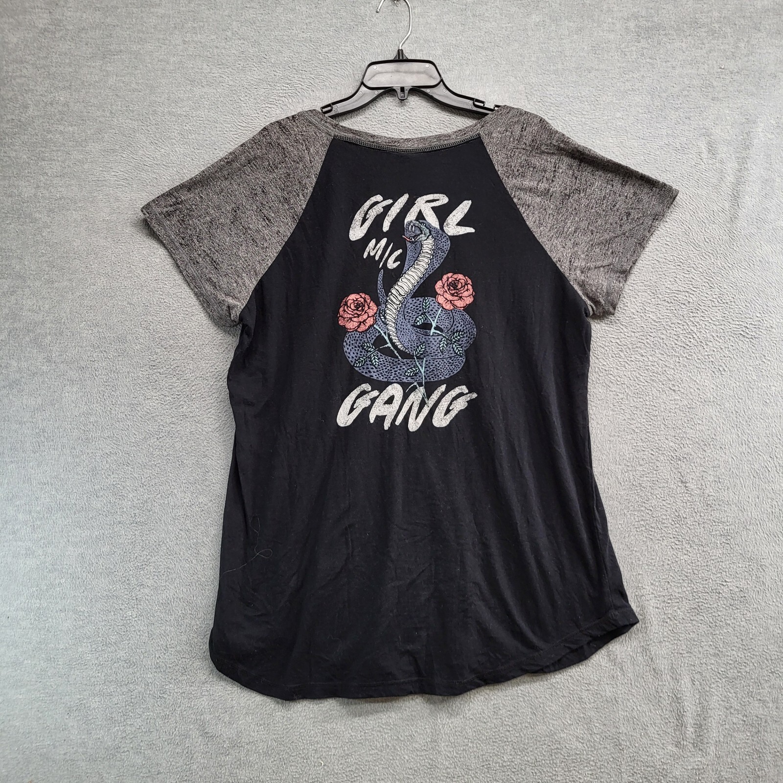 Torrid Women Top 2 Black Shirt Girl Gang Motorcycle Club Raglan Rose Cobra Tee
