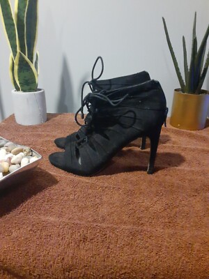 BCBGeneratkon Women's  Black Suede Lace Up Highheel Boots Shoes Size 7  4in Heel