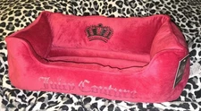 Juicy Couture Crown Bling Hot Pink Pet Bed Small Medium 24" x 14" x 8" (Read)