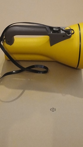 Antorcha Panasonic XEnon BF-775F sin probar sin batería - Imagen 2 de 9