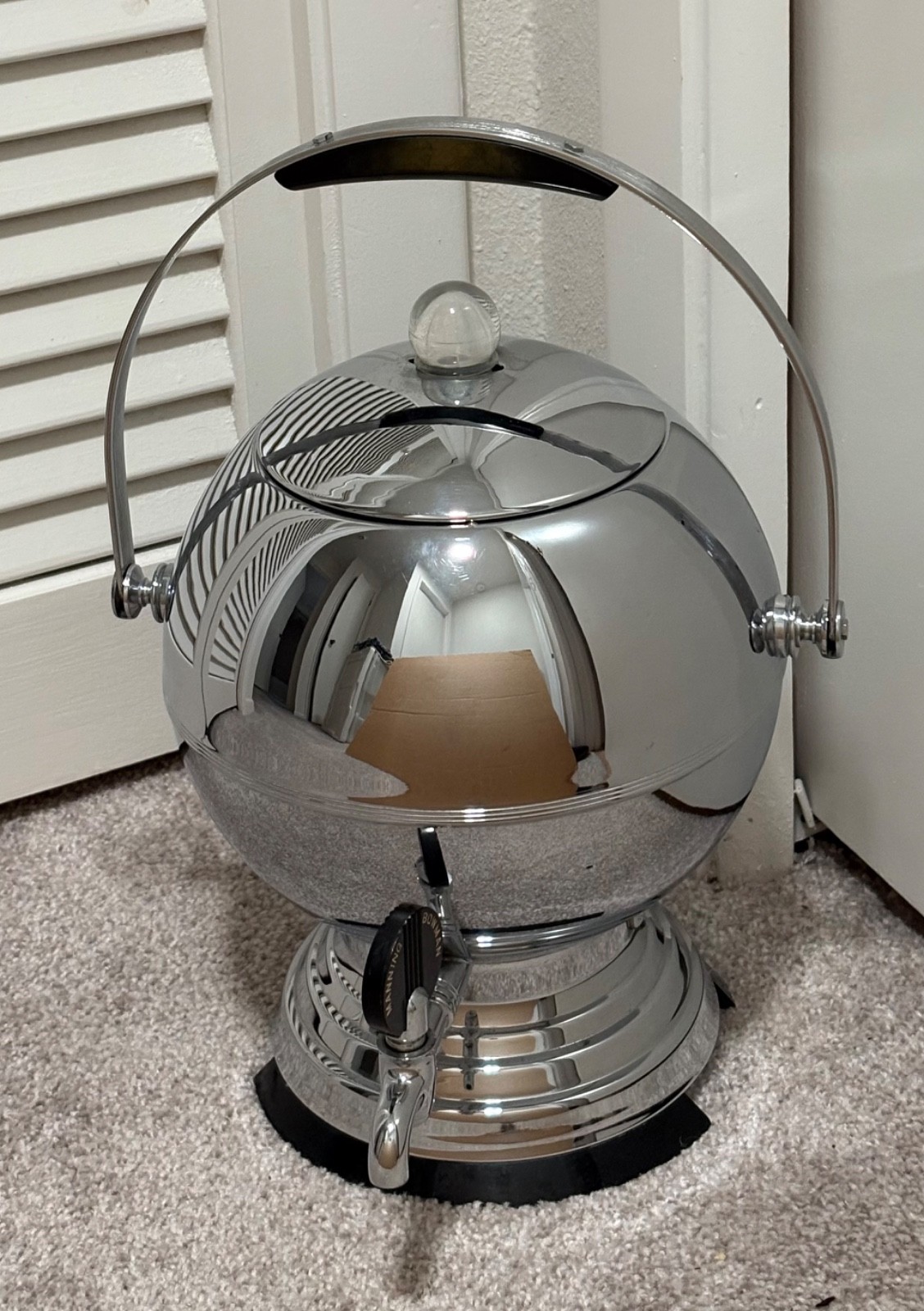 1930&rsquo;s s Manning-Bowman Art Deco Globe Percolator Coffeemaker, EUC