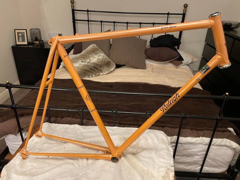 Raleigh Gran Sport retro 531 frame 1982 23 1/2" freshly repainted - plus forks