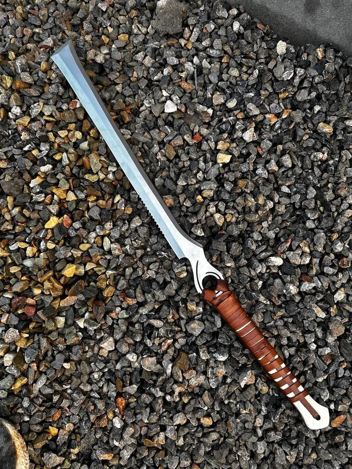 Custom Handmade 30 inches D2 Steel Hunting Modern Katana Sword | Camping - Image 2 of 3