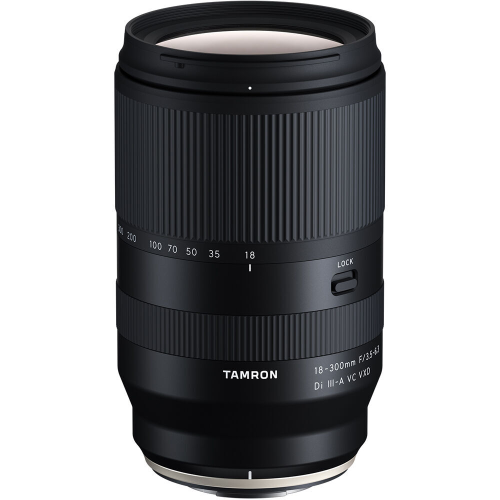Tamron 18-300mm f/3.5-6.3 Di III-A VC VXD Zoom Lens - Fujifilm X