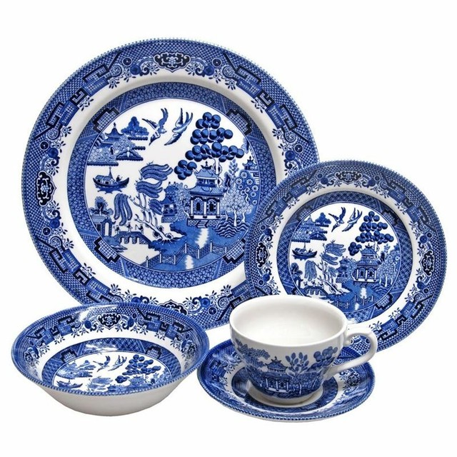 Blue Willow by Queens Churchill 20pc Dinner Set (made in England) for