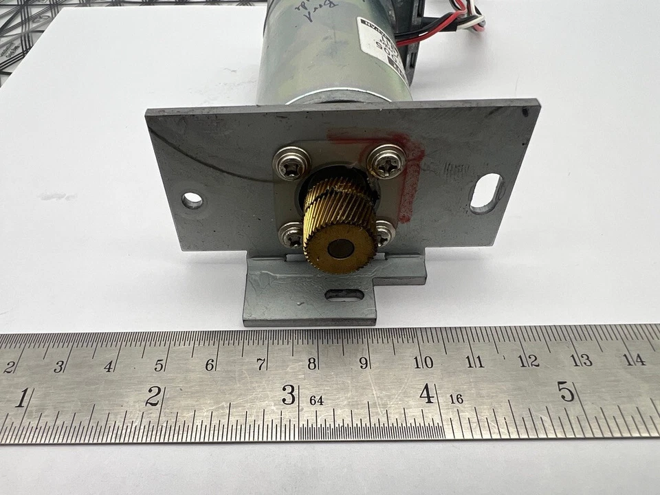 Roland Versacam SP-540V OEM Japan Servo DSE38BE20-005 24V 3300RMP 7911 Leftside - Image 3 of 4