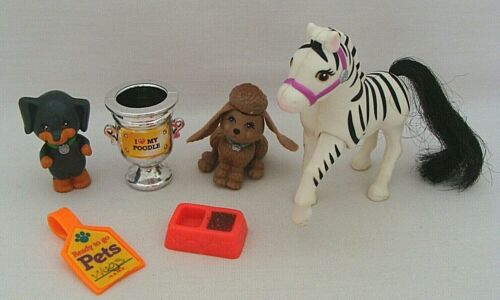 Vintage Littlest Pet Shop Zebra Brown Poodle Black Dog Plus Food Dish Trophy Tag - Picture 1 of 12