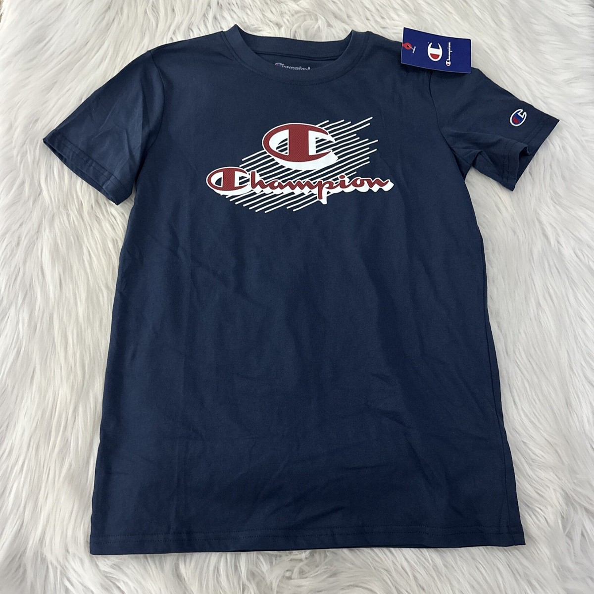 Champion Boys NWT Short Sleeve T Shirt Center Logo L Crew Neck