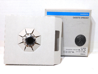 NEW OPEN BOX Shimano Deore XT CS-M8000 11-speed 11-40T MTB Bike Cassette