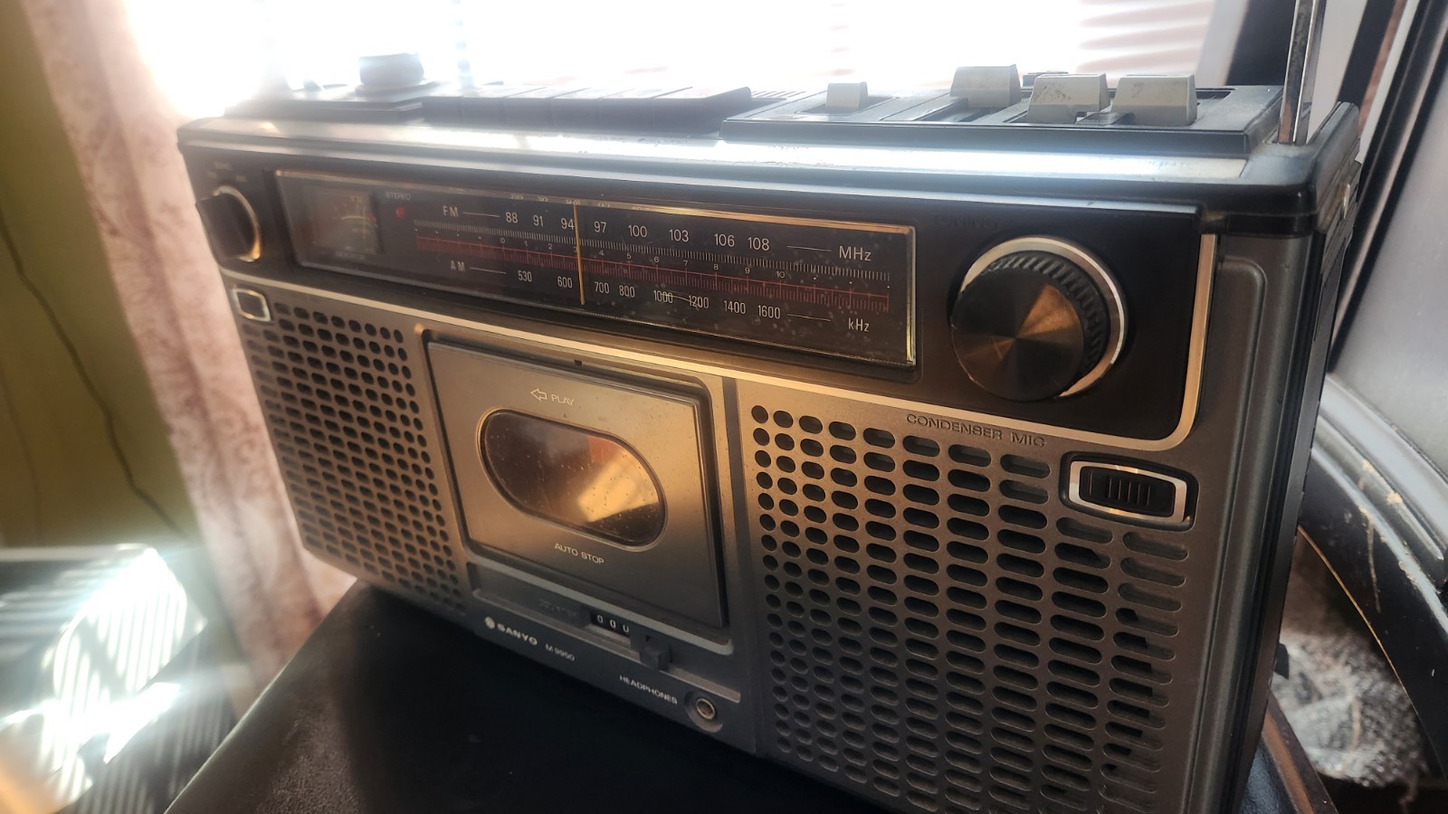 Sanyo M-1700 vintage audio equipment - eBay listing photo 4