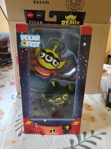 Disney Pixar Remix The Incredibles Mr. Incredible Edna Mode 2 Pack Aliens New