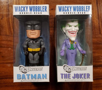 DC Universe THE JOKER And Batman Wacky Wobbler Bobblehead Funko 2011 NEW