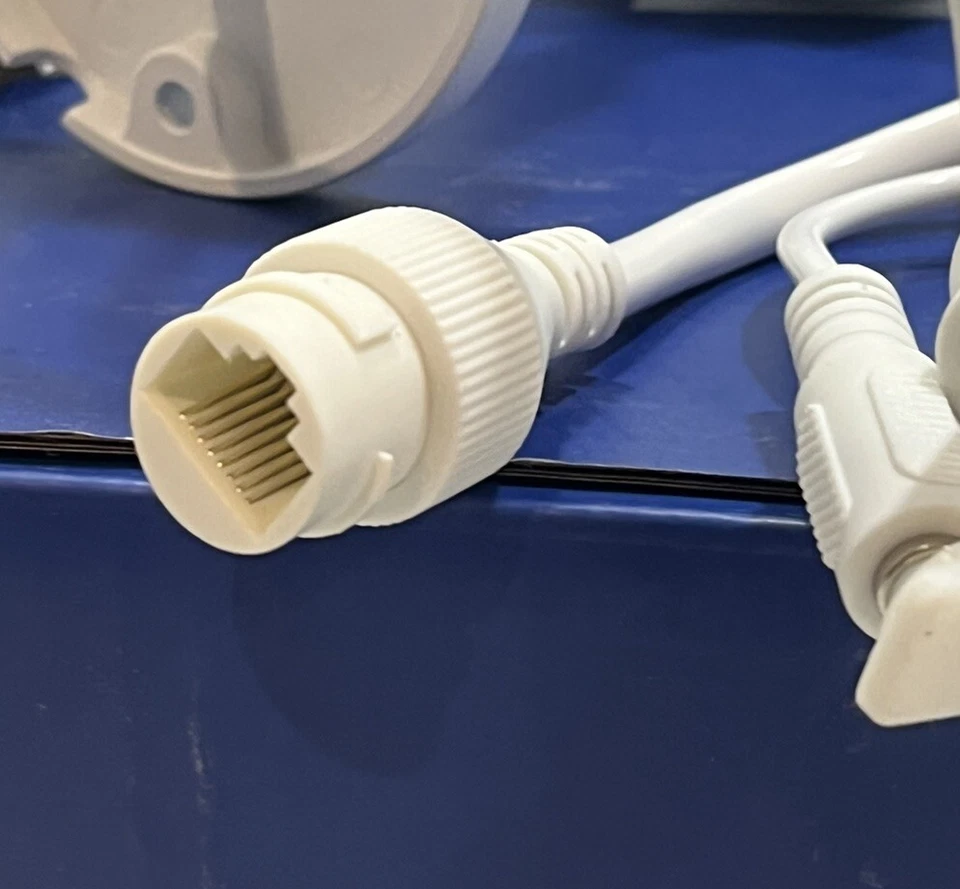 ANNKE 4K POE Cámara IP de Seguridad Color Noche C800 LOTE DE 2 CÁMARAS CON ACCESORIOS Foto 4 de 4