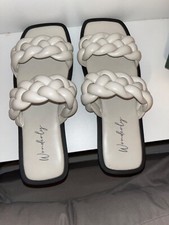 Wonderly Braided Off White Size 7 Ladies Sandals. Never been worn.