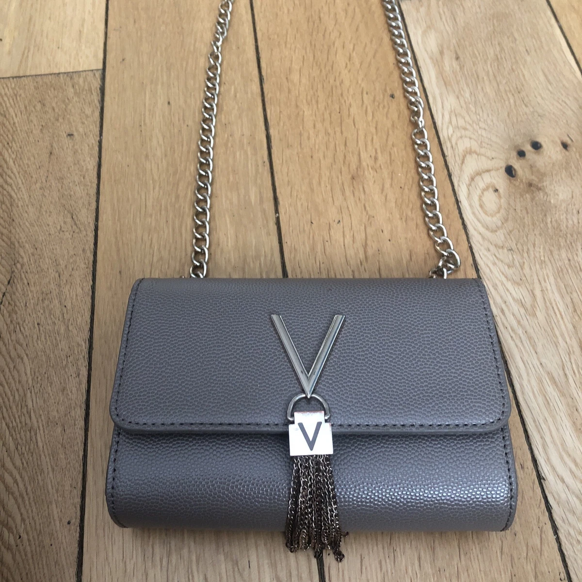 Valentino wallet hotsell purse
