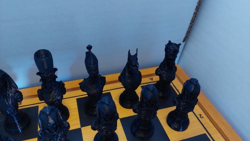 Egyptian Chess Set - Picture 3 of 10