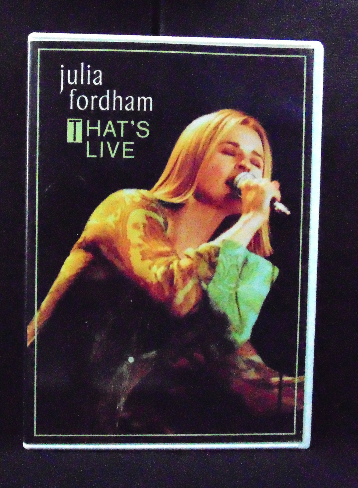 JULIA FORDHAM THAT'S LIVE - R 1