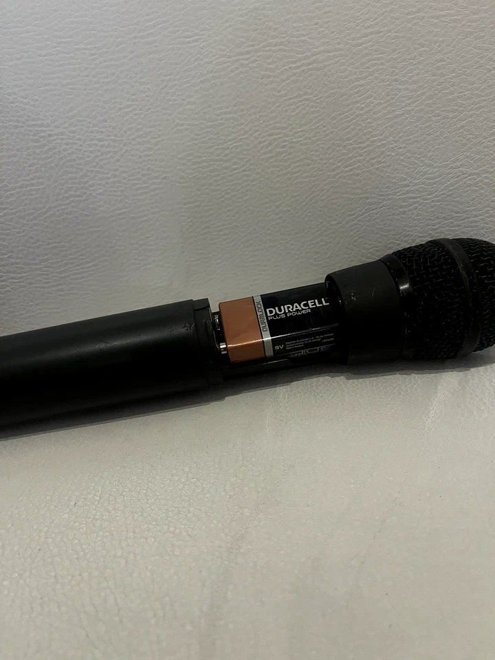 Trantec S4.4H UHF Handheld Wireless Radio Microphone System Multi Freq Mic S4.4 - Image 4 of 4