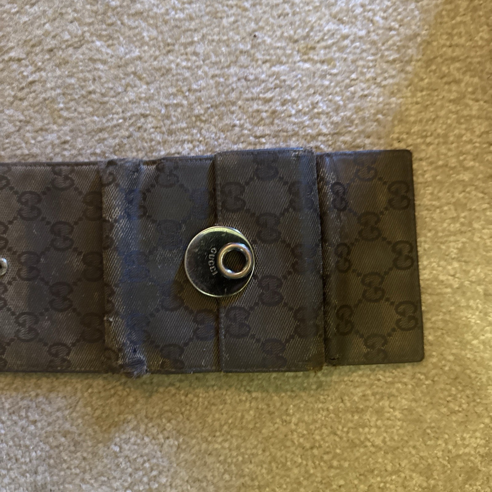 Gucci Authentic Wallet - image 7