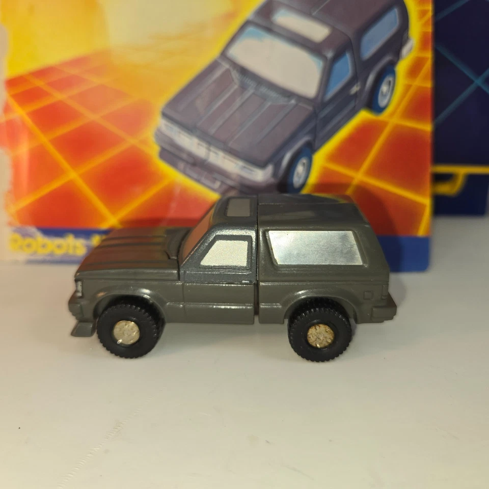 GoBots Scratch Friendly Robot 4x4 Truck Action Figure with Package Cardback - Image 3 of 4