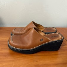 Born Leather Slip On Mule Clog Square Toe Brown Heel Casual Comfort Y2K Size 8
