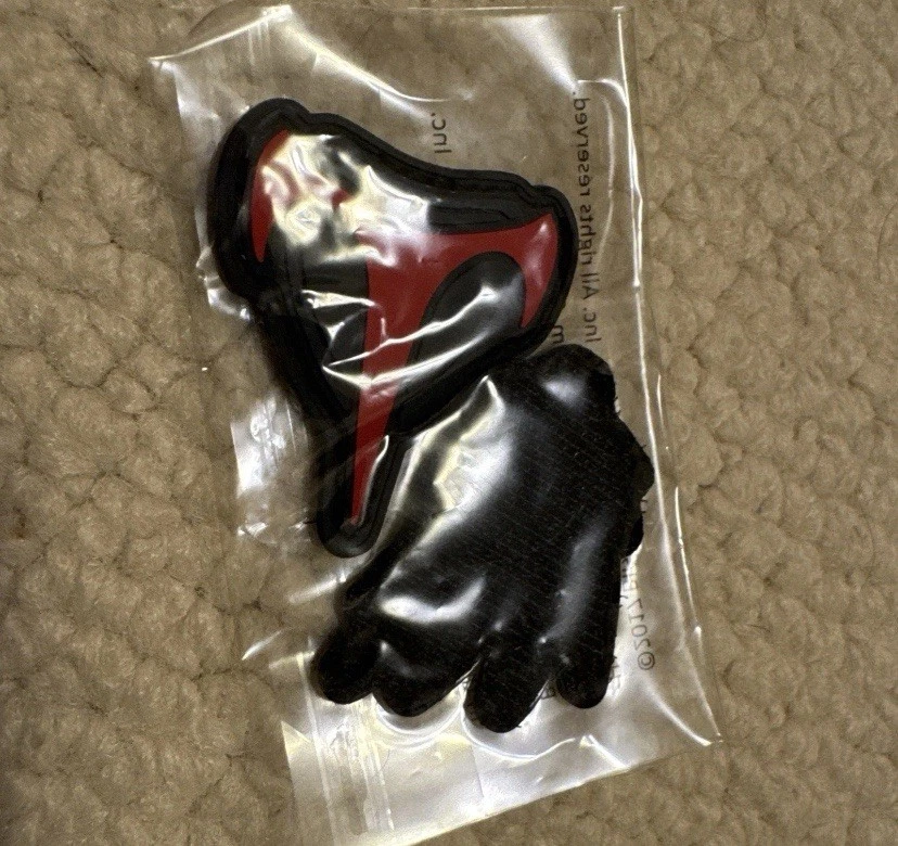 BlizzCon 2017 Overwatch Mercy Wing Patch Backpack Badge Blizzard - Image 2 of 2